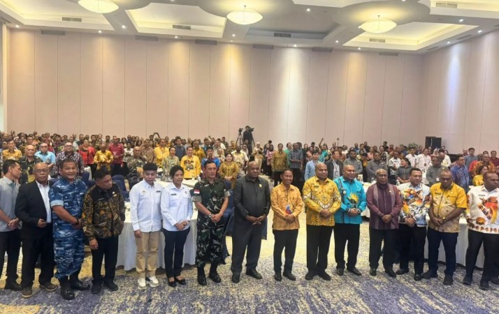 Billy Mambrasar Dorong Integrasi MBG dan UMKM untuk Atasi Krisis Suplai Pangan di Papua