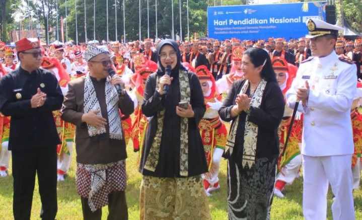 Mendikdasmen Abdul Mu'ti Nilai Banyuwangi Punya Banyak Terobosan Pendidikan Inklusif dan Kreatif