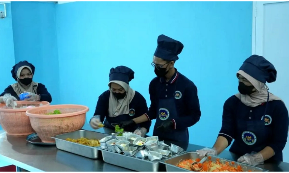 Chef Bersertifikat Tingkatkan Kualitas Program Makan Bergizi Gratis di Bogor