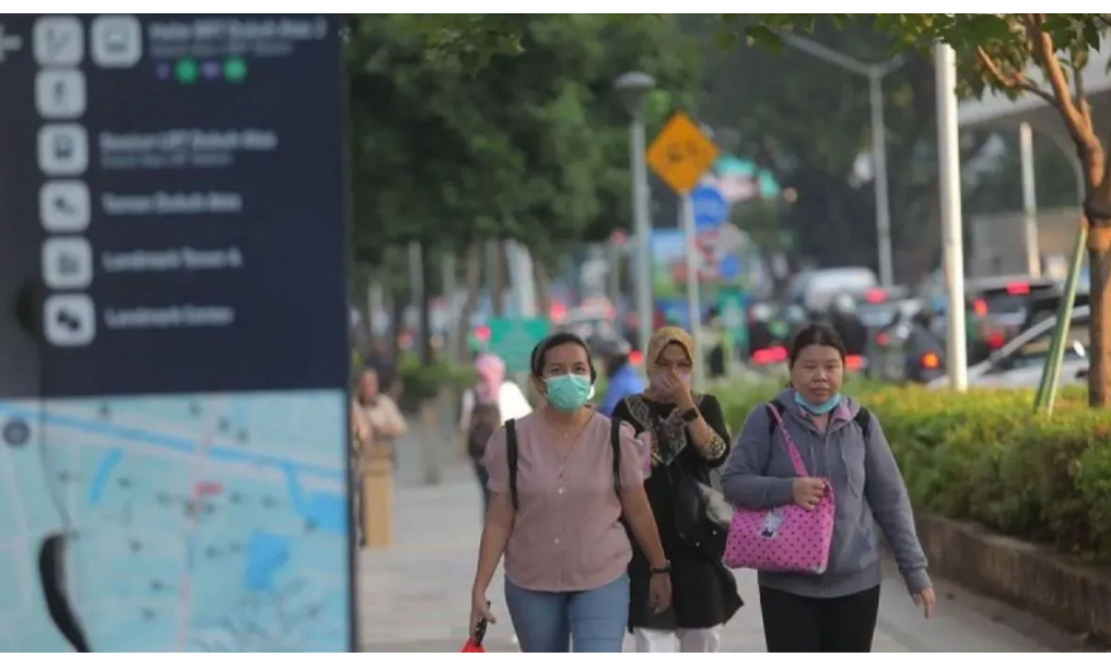 Kualitas Udara Jakarta Terburuk di Dunia, Indeks Capai 182 pada Minggu Pagi
