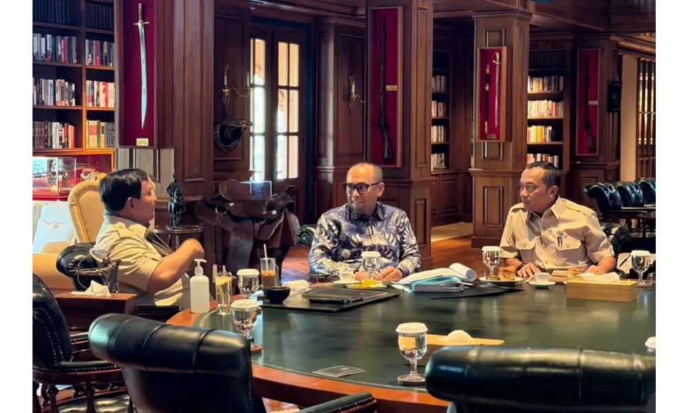 Prabowo Bahas Evaluasi Transaksi Keuangan Bersama PPATK di Hambalang