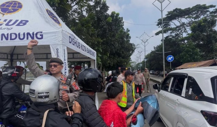 Polrestabes Bandung Kerahkan 1.240 Personel Amankan Laga Persib vs PSIM di GBLA
