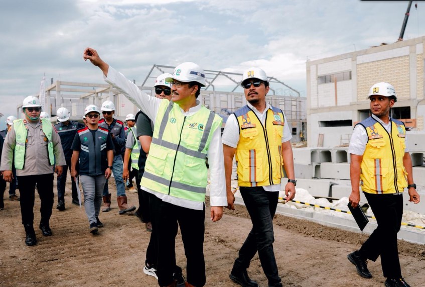 Gus Ipul Tinjau Sekolah Rakyat Surabaya, Target Rampung Juni 2026 untuk 1.000 Siswa