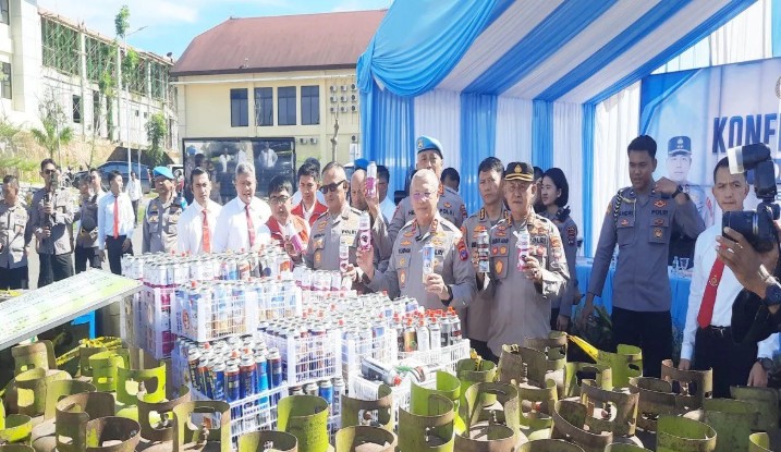 Polda Kalsel Bongkar Praktik BBM dan LPG Ilegal, Kerugian Negara Capai Rp12,4 Miliar