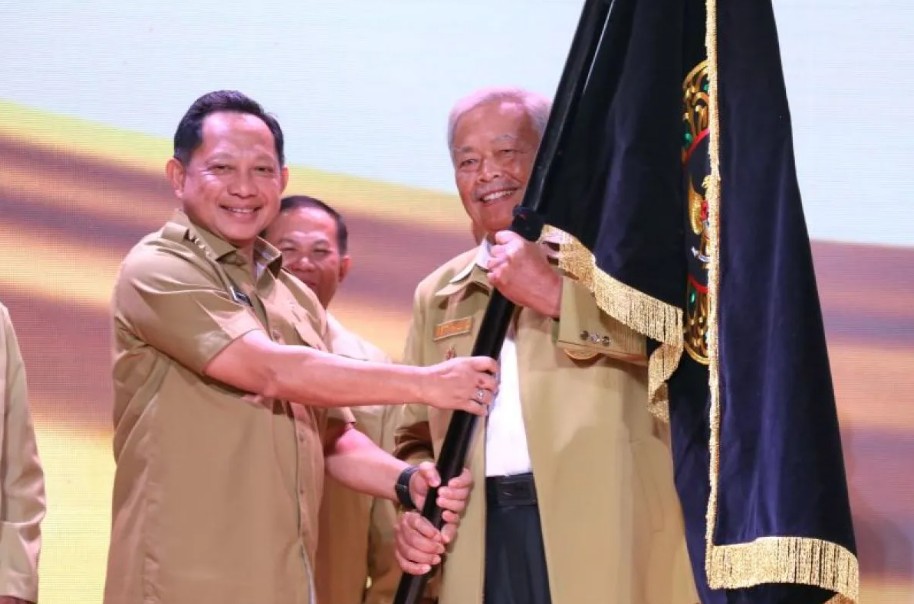 Mendagri Tito Karnavian Minta Perpukadesi Jaga Netralitas dan Hindari Politik Praktis dalam Deklarasi Nasional