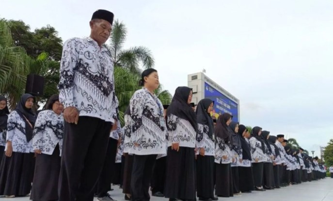 Kemendikdasmen Siapkan Skema Baru untuk Jamin Masa Depan Guru Non-ASN hingga 2026
