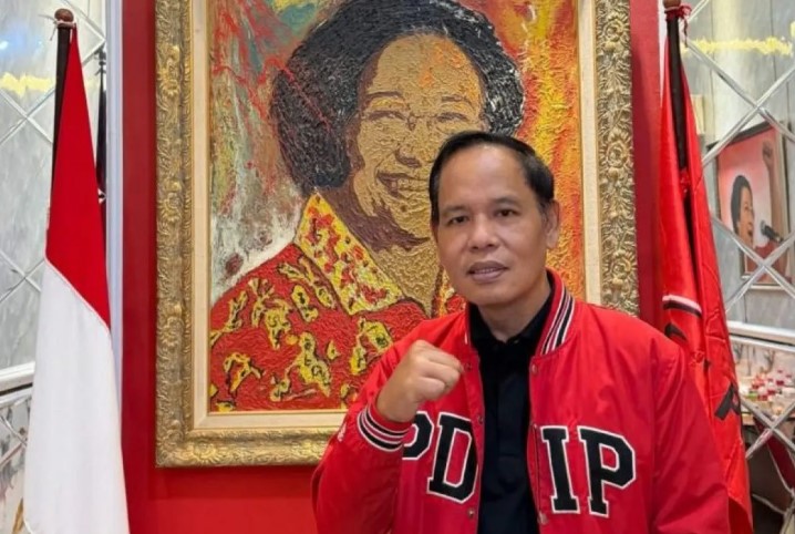 Kaji Ipuk Resmi Pimpin DPRD Surabaya Setelah Meniti Karier dari Akar Rumput PDIP