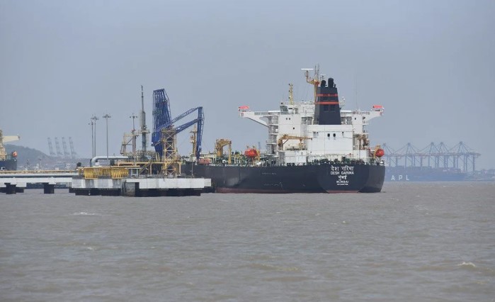 Bangladesh Sambut Tanker Minyak Pertama Sejak Konflik AS-Iran Memanas