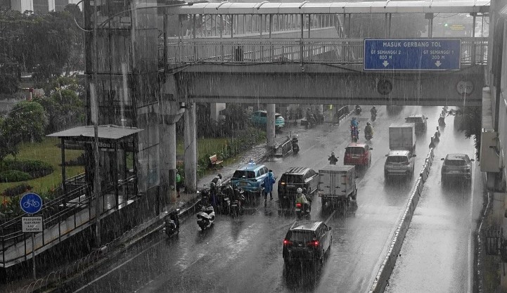 BMKG Ungkap Siklon Tropis Algupit Picu Potensi Hujan Lebat di Sejumlah Wilayah Indonesia