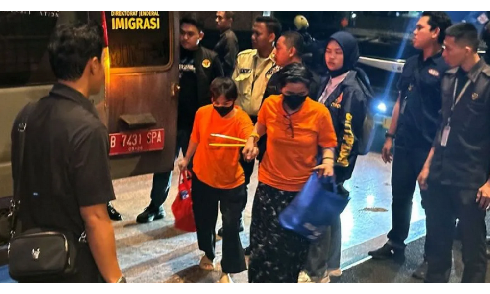 Polri Titipkan 320 WNA Pelaku Judi Online Internasional ke Imigrasi
