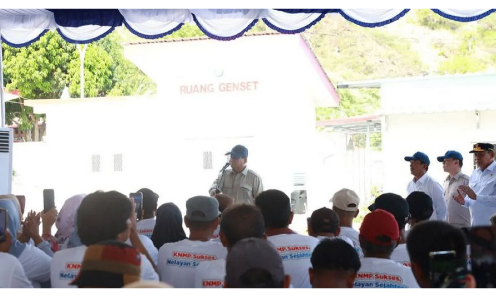 Prabowo Apresiasi Perjuangan Nelayan saat Tinjau Kampung Nelayan Merah Putih di Gorontalo