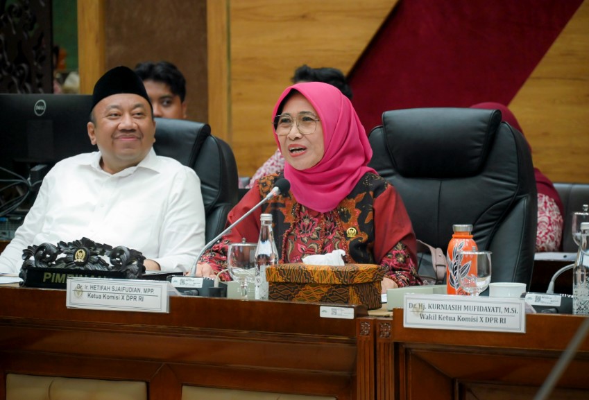 Hetifah Minta Penataan Guru Non-ASN Tak Ganggu Layanan Pendidikan di Sekolah
