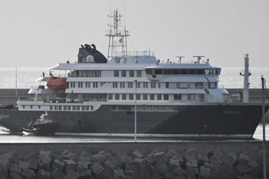 Evakuasi Besar-besaran MV Hondius di Kepulauan Canary Dipicu Wabah Hantavirus yang Tewaskan Tiga Penumpang