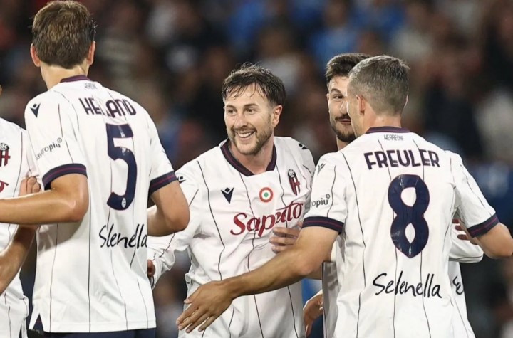 Napoli Tumbang Dramatis 2-3 dari Bologna, Posisi Liga Champions Belum Aman