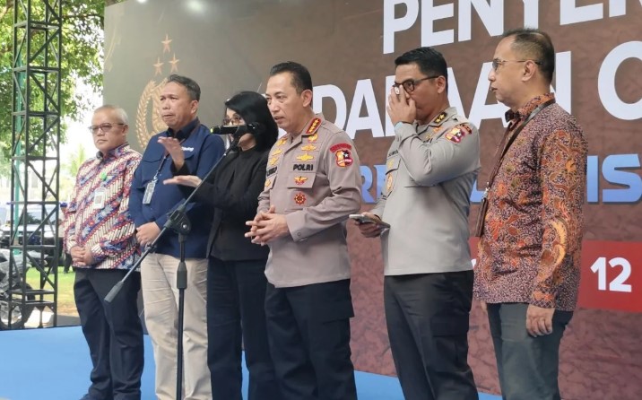 Kapolri Susun Standar Minimal Peralatan Personel untuk Tingkatkan Pelayanan Polisi