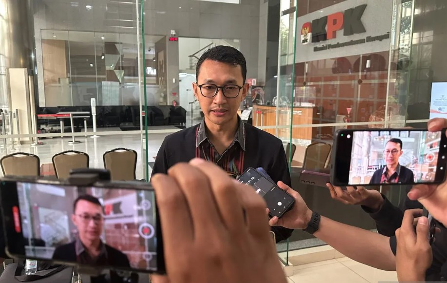 KPK Periksa Wakil Ketua PAN Rejang Lebong dalam Kasus Suap Bupati Nonaktif Muhammad Fikri Thobari