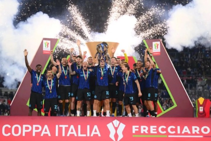 Inter Milan Juara Coppa Italia 2025/2026 Usai Kalahkan Lazio 2-0 di Final