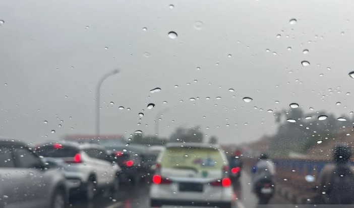 BMKG Prediksi Mayoritas Kota Besar Diguyur Hujan pada Jumat Ini