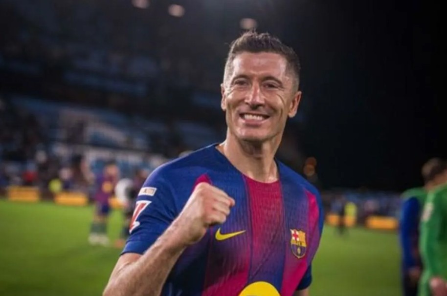 Robert Lewandowski Resmi Tinggalkan Barcelona Usai Empat Musim dan Tiga Gelar Juara