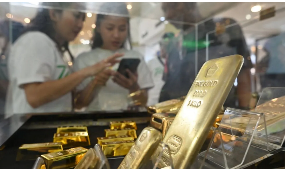 Harga Emas Antam, UBS, dan Galeri24 di Pegadaian Kompak Turun pada Minggu Pagi
