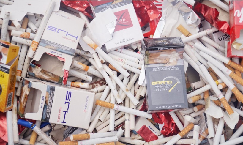 Bea Cukai Malang Gagalkan Peredaran 281 Ribu Batang Rokok Ilegal usai Kejar-kejaran di Tol Pandaan-Malang