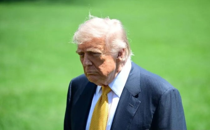 Trump Bungkam soal Kemungkinan Penangkapan Raul Castro oleh Amerika Serikat