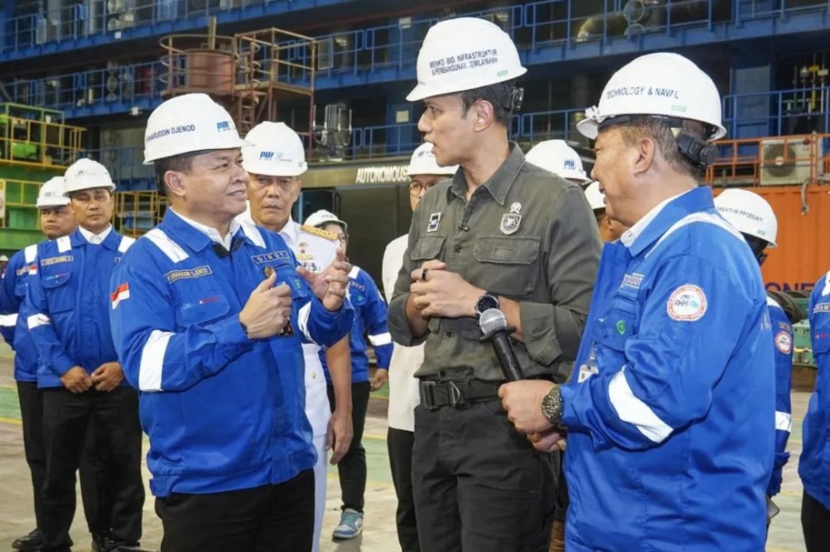 AHY Meninjau PT PAL Surabaya untuk Perkuat Industri Maritim dan Konektivitas Nasional