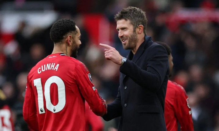 Manchester United Resmi Permanenkan Michael Carrick hingga 2028