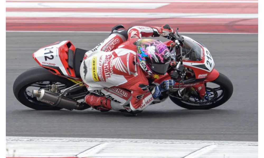 Kiandra Ramadhipa Tembus Lima Besar Klasemen Moto3 Junior 2026 usai Tampil Konsisten di Catalunya