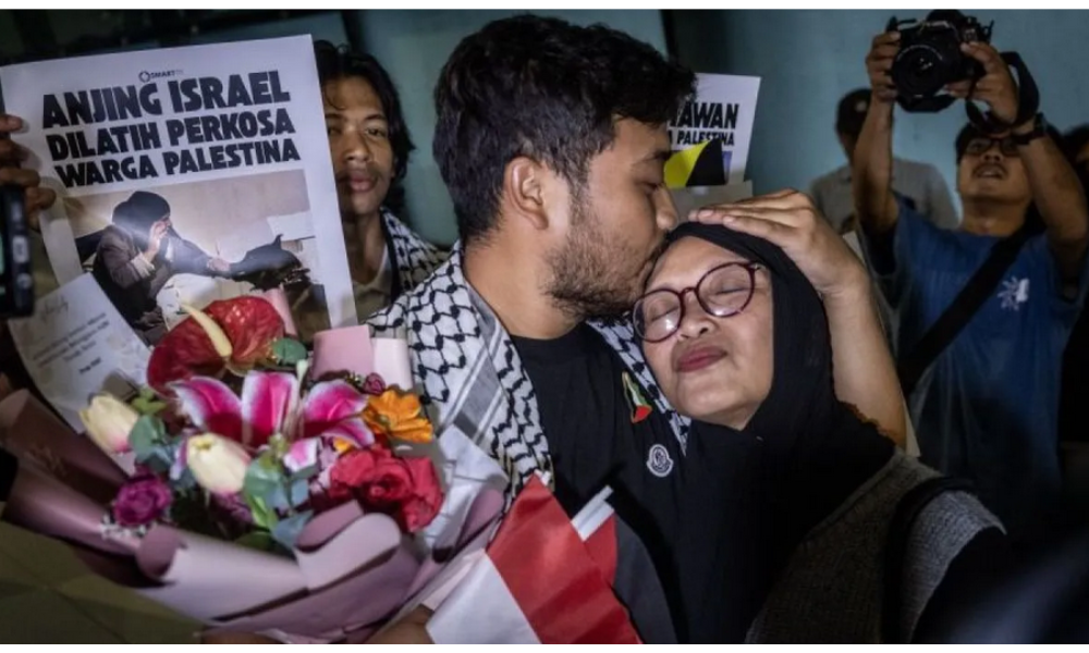Sembilan WNI Relawan Gaza yang Ditahan Israel Tiba di Indonesia