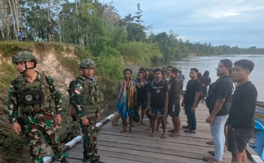 TNI Evakuasi 44 Pendulang Emas dari Pegunungan Bintang karena Takut OPM