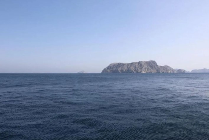 Oman dan Iran Bahas Kebebasan Navigasi di Selat Hormuz di Tengah Perundingan Damai