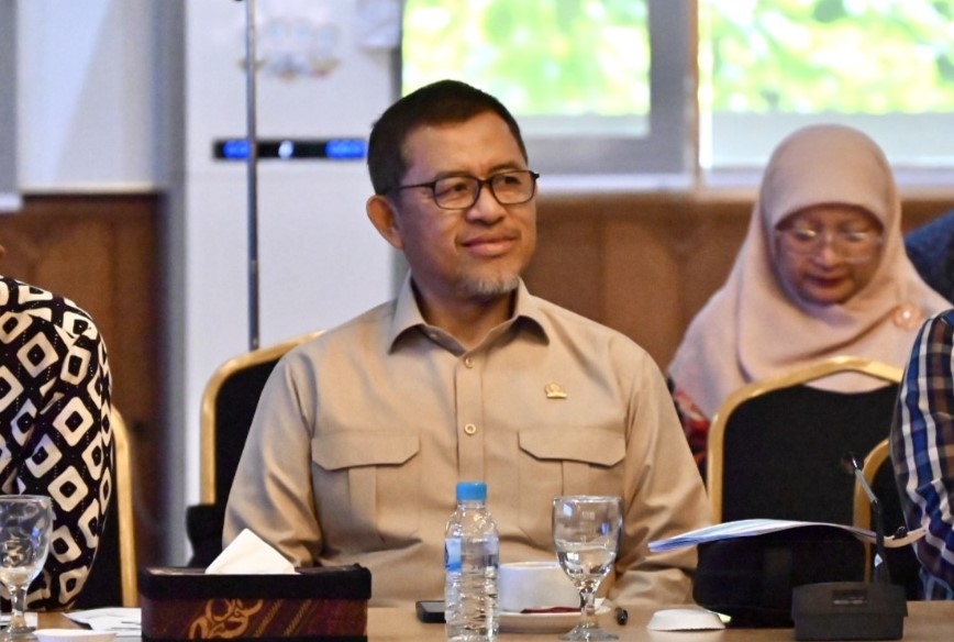 Ahmad Heryawan Tegaskan Perlindungan Lahan Sawah Jadi Strategi Jaga Kedaulatan Pangan