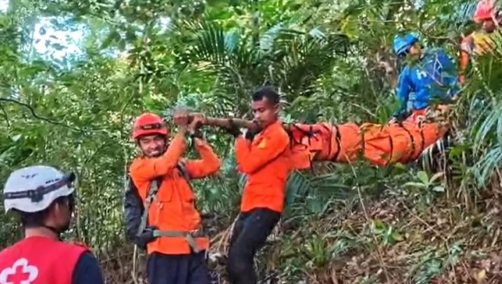 Lima Pendaki Tersambar Petir di Gunung Monrolo, Satu Orang Tewas Saat Dokumentasi di Puncak