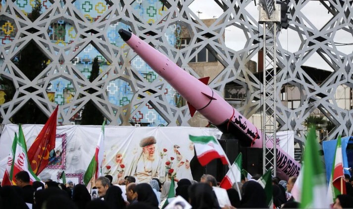 Presiden Iran Perintahkan Pemulihan Internet Usai Gelombang Protes Nasional