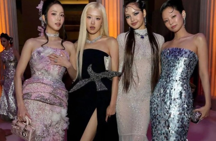 Tren Girl Group K-Pop Bergeser dari Konsep Imut ke Musik Techno yang Lebih Edgy