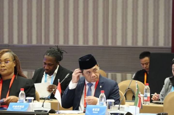 Wamendes Ahmad Riza Patria Sebut Kritik Program Pemerintah Jadi Bagian Demokrasi