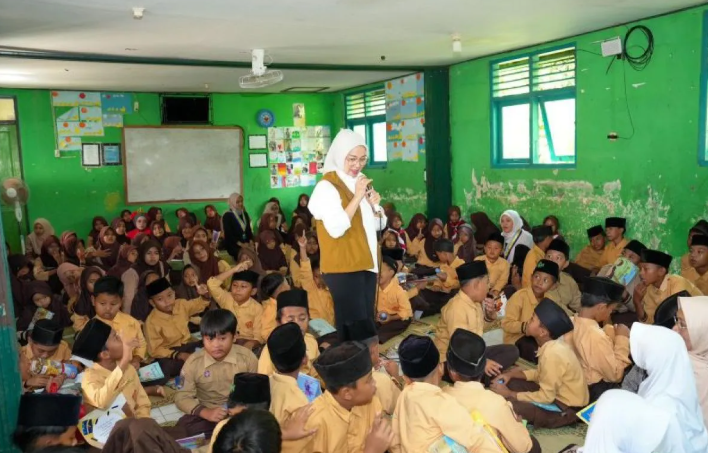 Rustini Muhaimin Dorong Literasi Sejak Dini untuk Membentuk Anak yang Kritis dan Percaya Diri di Gunungkidul
