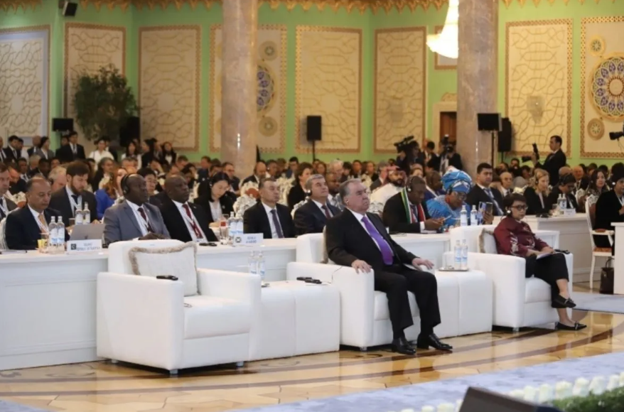 Arrmanatta Nasir Peringatkan Ancaman Baru Krisis Air Global dari Industri Digital dan AI di Forum Dushanbe