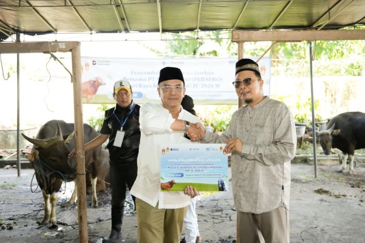 Sucofindo Salurkan Puluhan Hewan Kurban untuk Perkuat Kepedulian Sosial BUMN