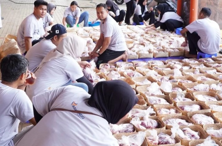 Askrindo Salurkan 55 Hewan Kurban ke 30 Kota untuk Perkuat Kepedulian Sosial