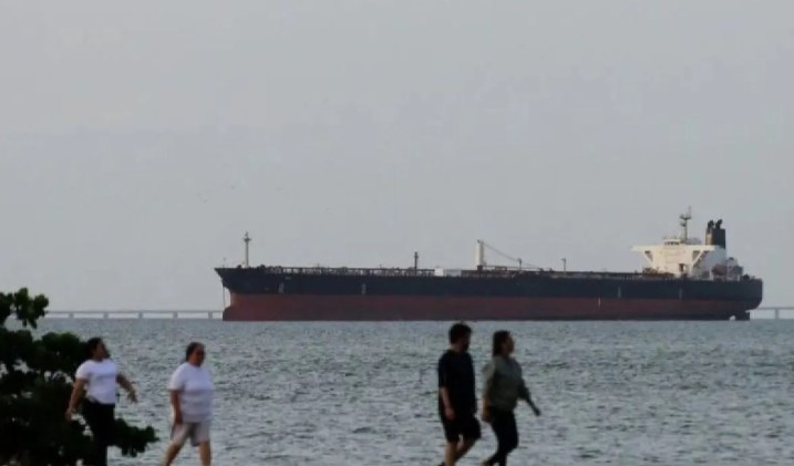 Iran Janjikan Hak Istimewa bagi Kapal China dan Rusia di Selat Hormuz