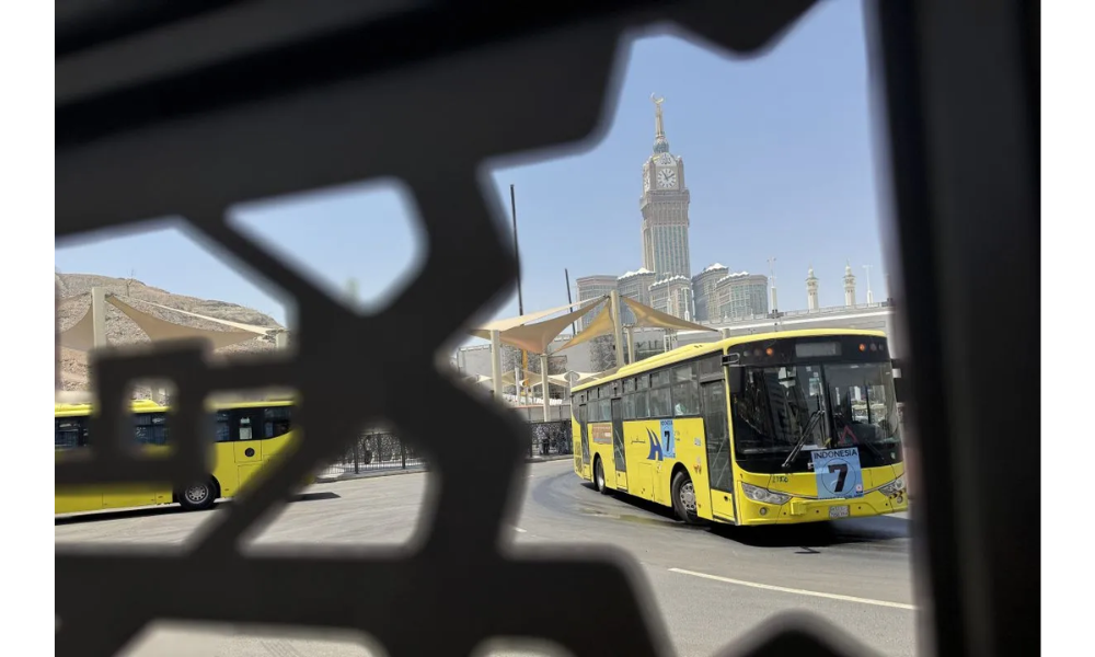 Bus Shalawat Kembali Beroperasi 24 Jam, Layani Mobilitas Jamaah Haji Indonesia di Makkah
