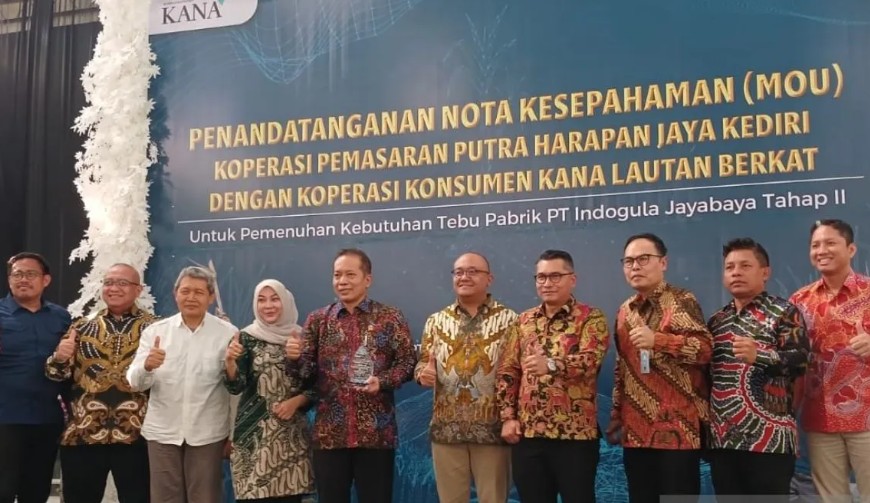 Kemenkop Kucurkan Pinjaman Lunak Rp17 Miliar untuk Perkuat Industri Pengolahan Koperasi di Kediri