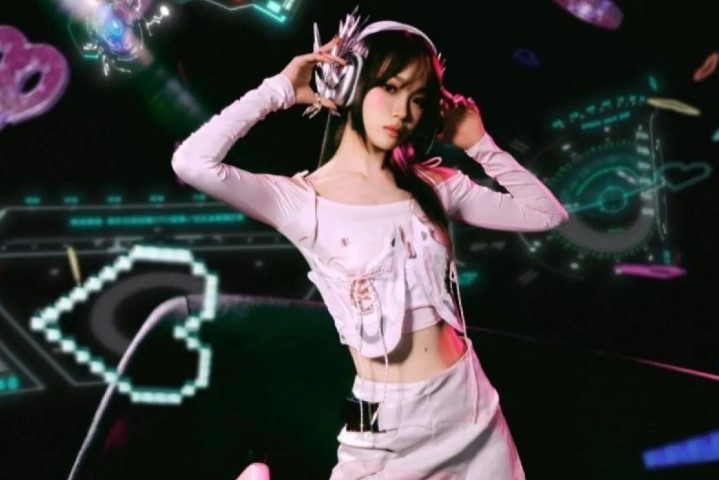 Chaewon Absen di Weverse Con Festival 2026, Fokus Jalani Pemulihan Kesehatan