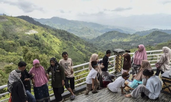 Menpar Minta Keselamatan dan Keamanan Jadi Prioritas Utama Selama Liburan Sekolah