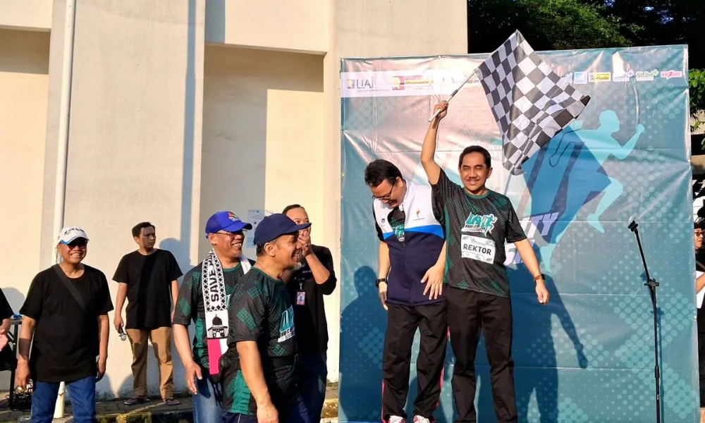 UAI Run for Charity Galang Dana Pembangunan Rumah Quran untu
