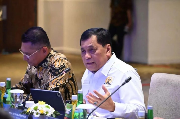 Nurdin Halid Dukung Pembentukan UU Sistem Ekonomi Nasional u