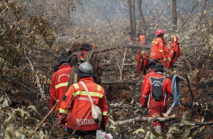 Manggala Agni Masih Berjibaku Padamkan Karhutla 108 Hektare 