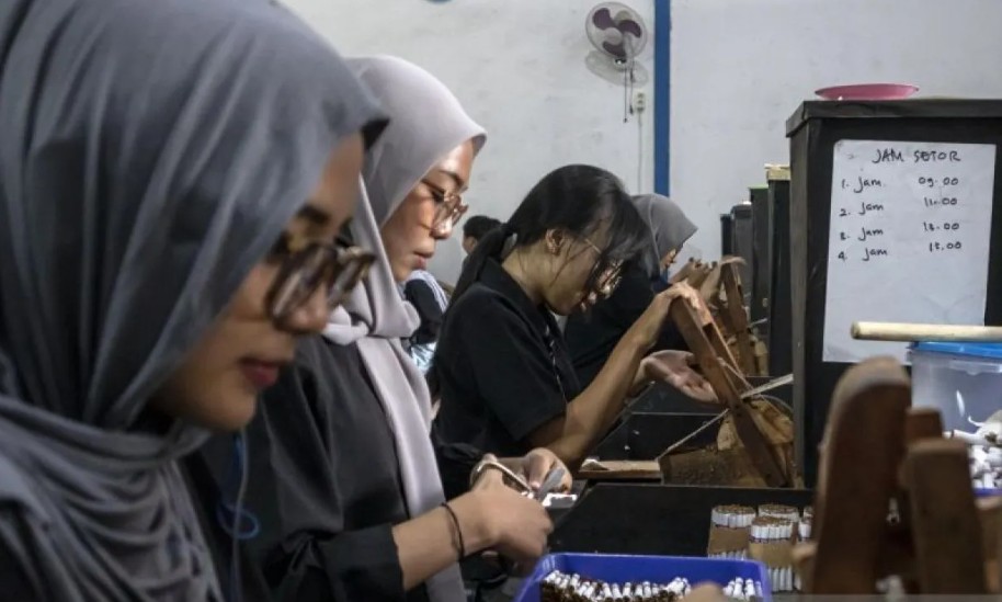 Gappri Meminta Pemerintah Membatalkan Wacana Kemasan Polos R